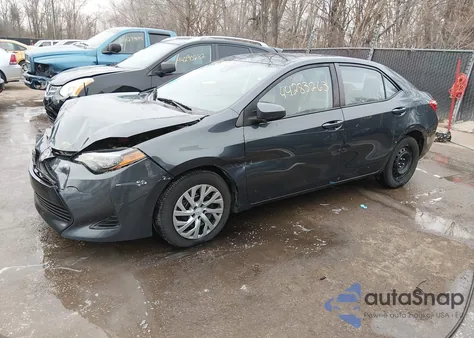 2017 Toyota Corolla Le z USA, uszkodzony, nr VIN 2T1BURHE8HC888161